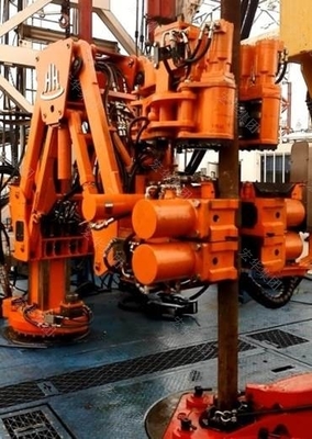 TP100 Iron Roughneck Drilling Rig 2 7/8 "~ 10" Pipe Dilling Rig